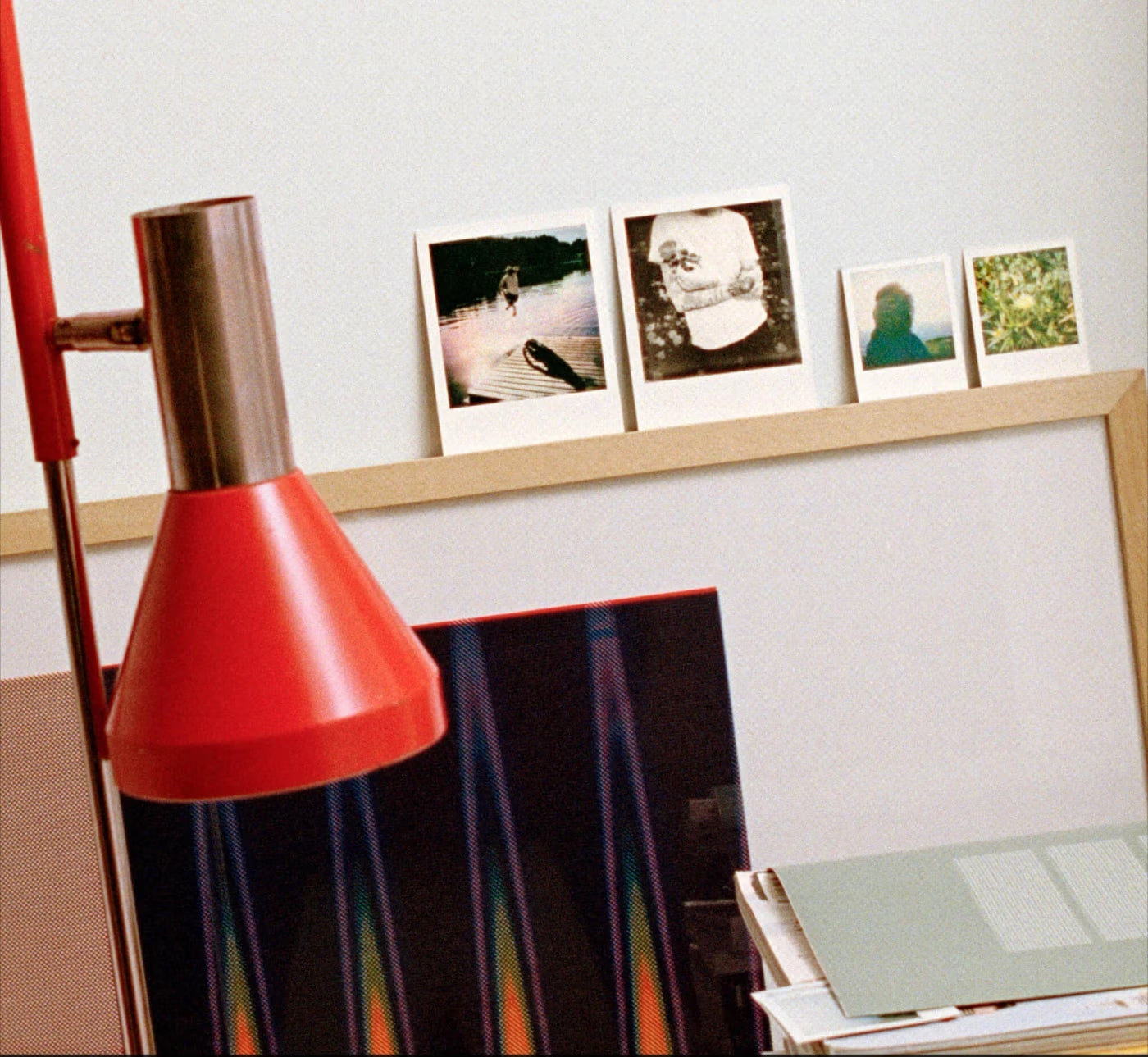 Color i-Type Black Frame Film